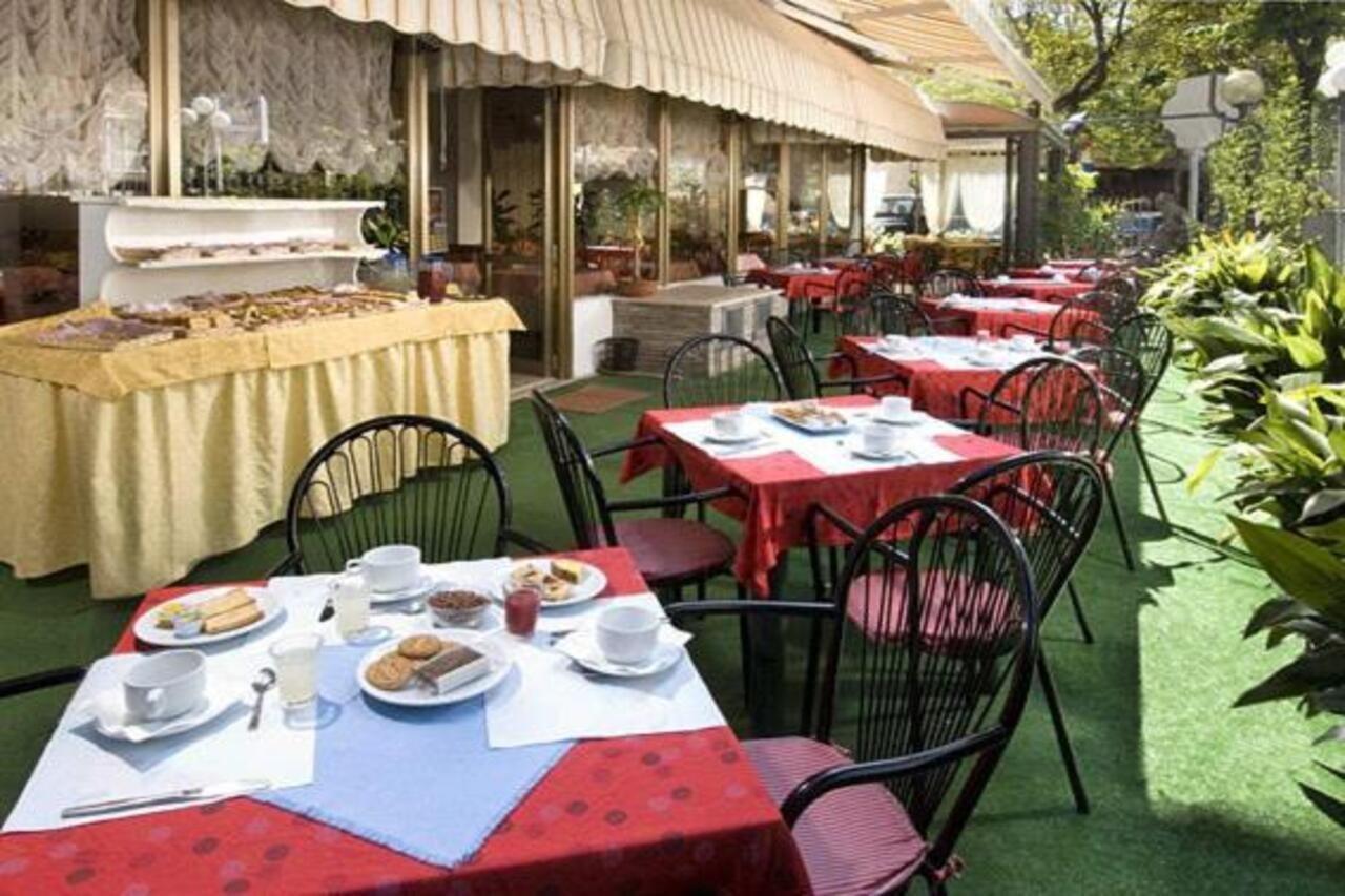 Hotel Alfredo'S Rimini Ngoại thất bức ảnh